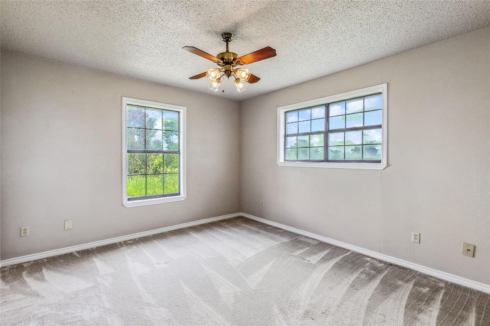 Campbell, Texas, 75422, United States, 3 Bedrooms Bedrooms, ,2 BathroomsBathrooms,Residential,For Sale,2048181