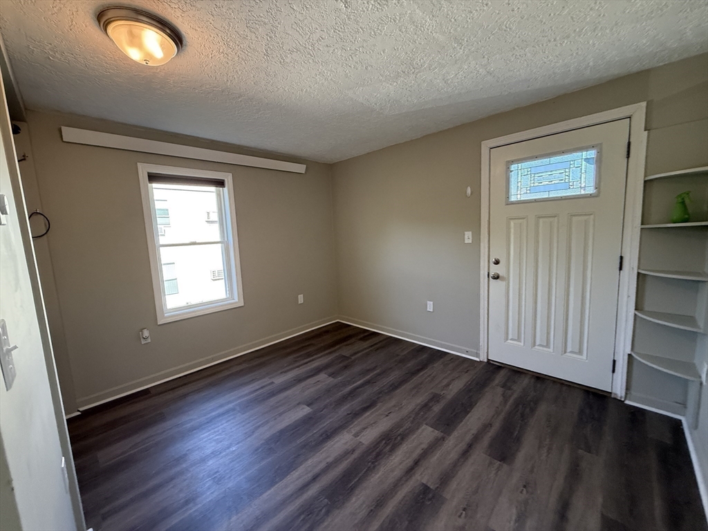 North Attleboro, Massachusetts, 02760, United States, 4 Bedrooms Bedrooms, ,2 BathroomsBathrooms,Residential,For Sale,1988350