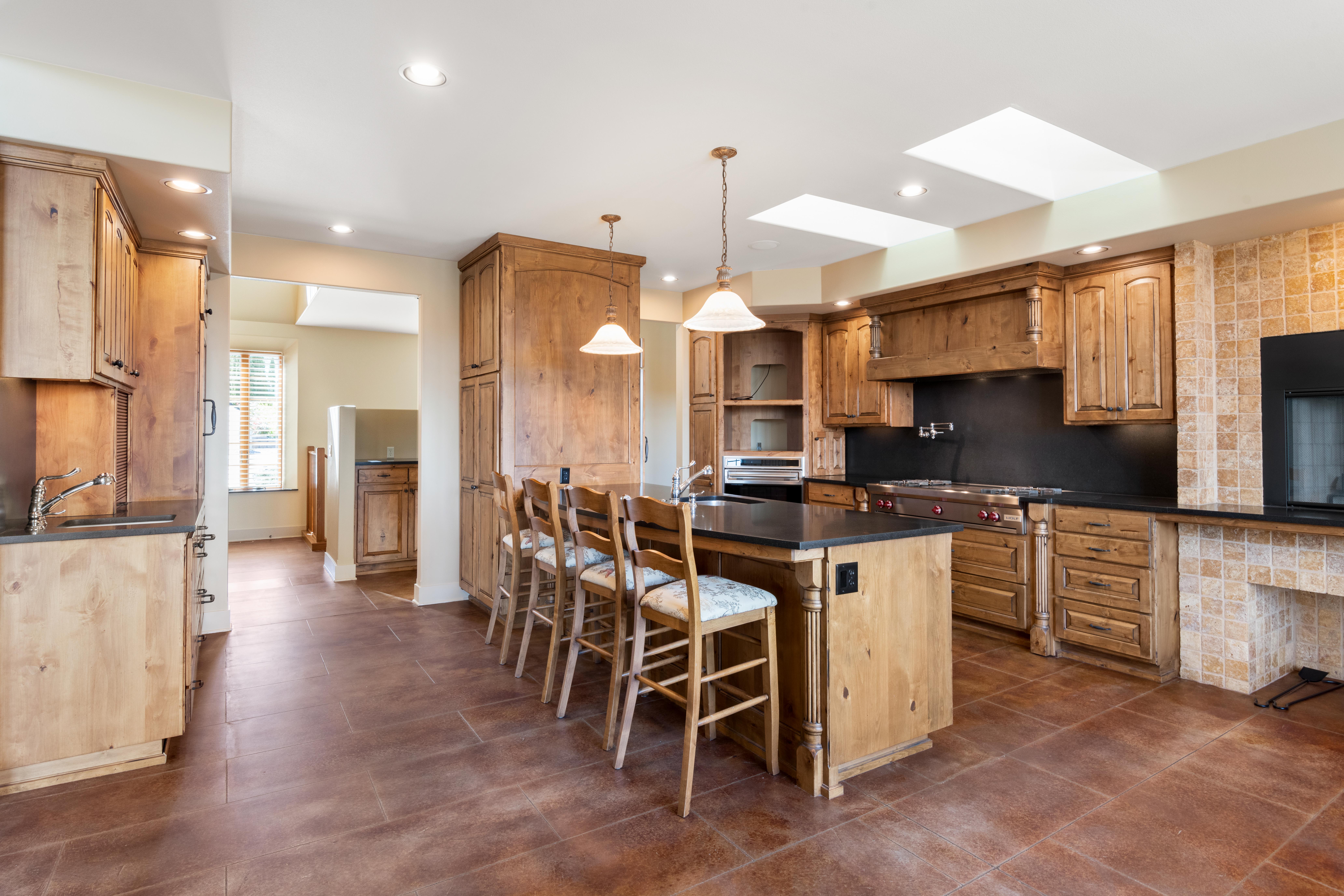  Quality Custom Home - 物件實景