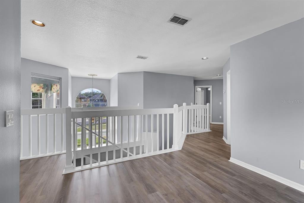 Apopka, Florida, 32712, United States, 5 Bedrooms Bedrooms, ,5 BathroomsBathrooms,Residential,For Sale,1806411