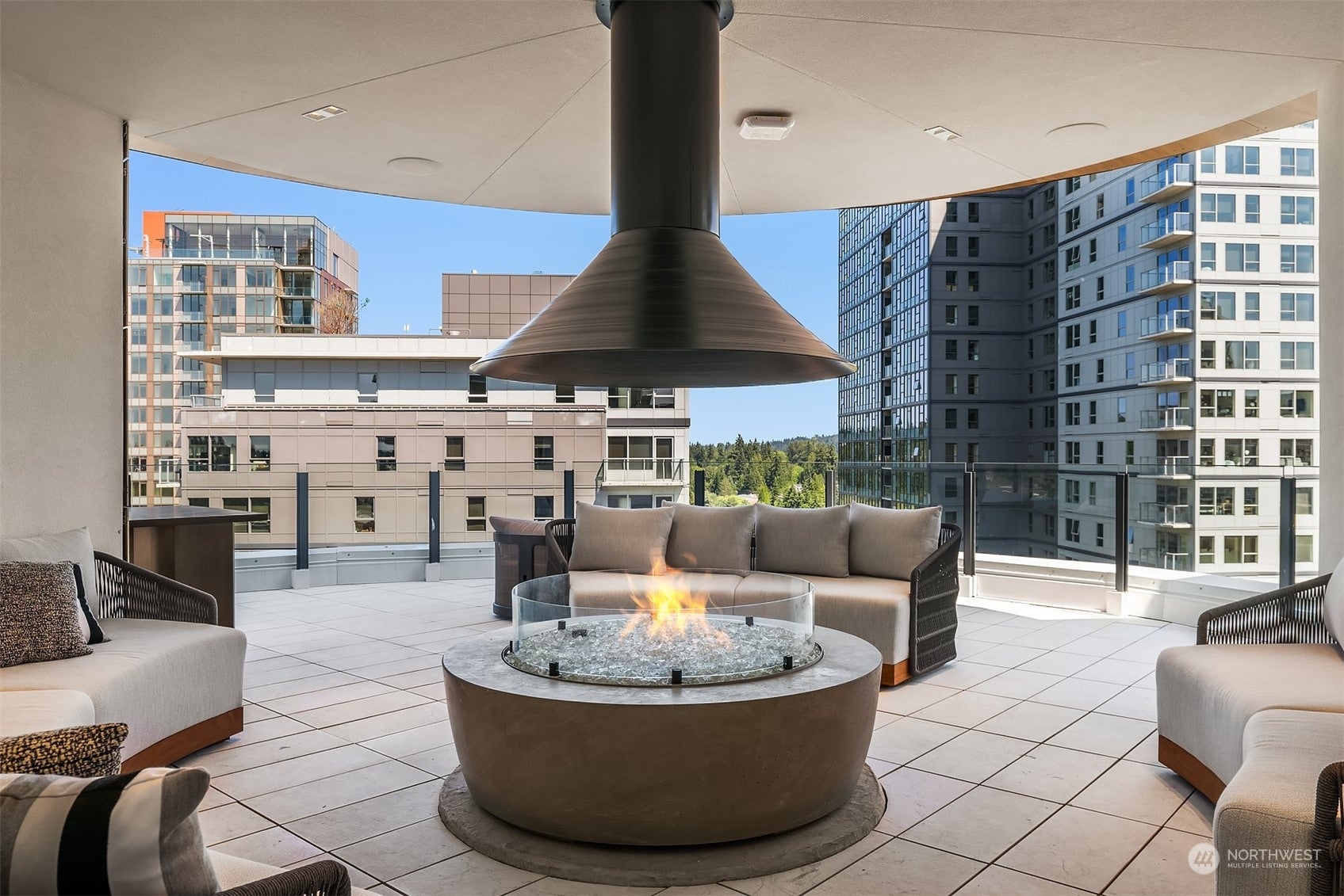 Bellevue, Washington, 98004, United States, 2 Bedrooms Bedrooms, ,2 BathroomsBathrooms,Residential,For Sale,1690612