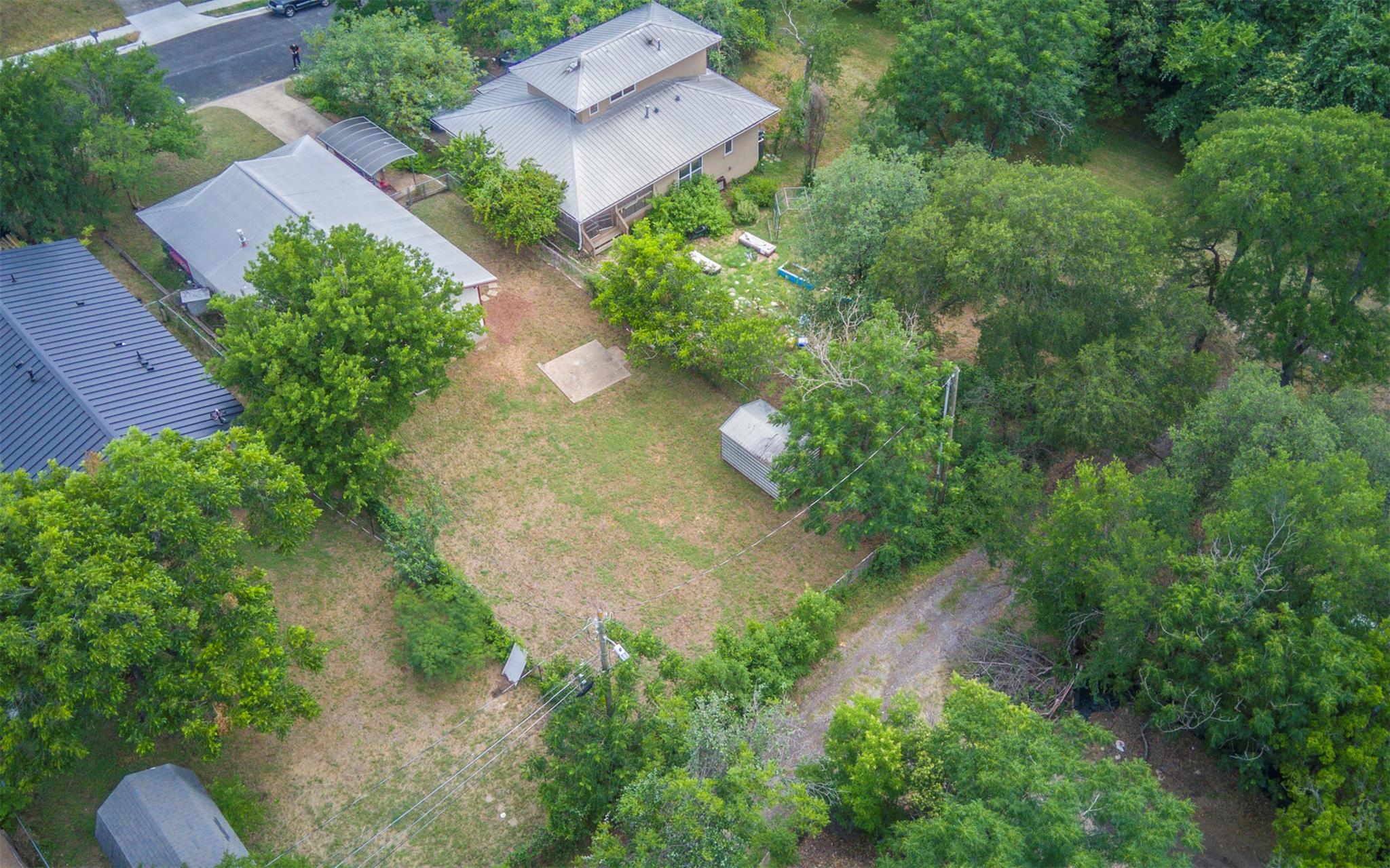 Austin, Texas, 78702, United States, 3 Bedrooms Bedrooms, ,1 BathroomBathrooms,Residential,For Sale,1887406