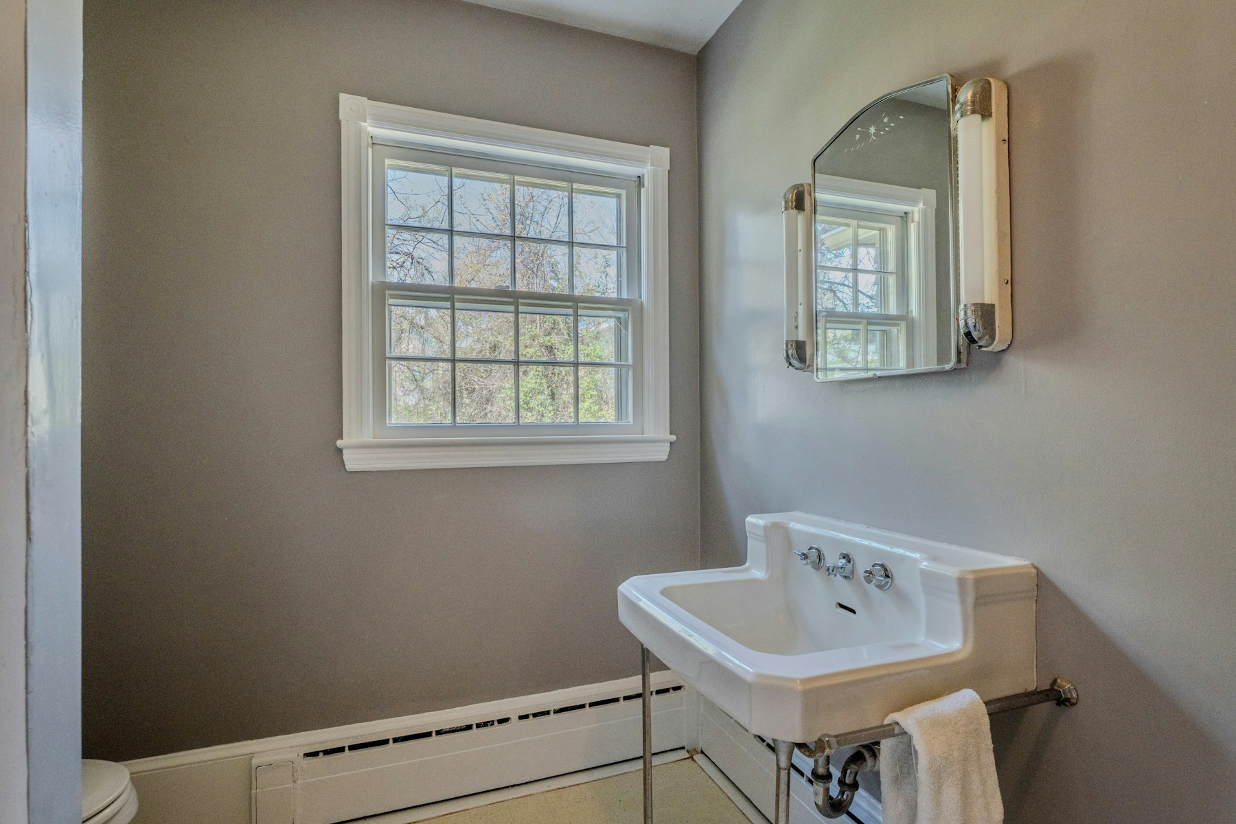  221 Mockingbird Lane, Warrenton, VA 20186 - 物件實景