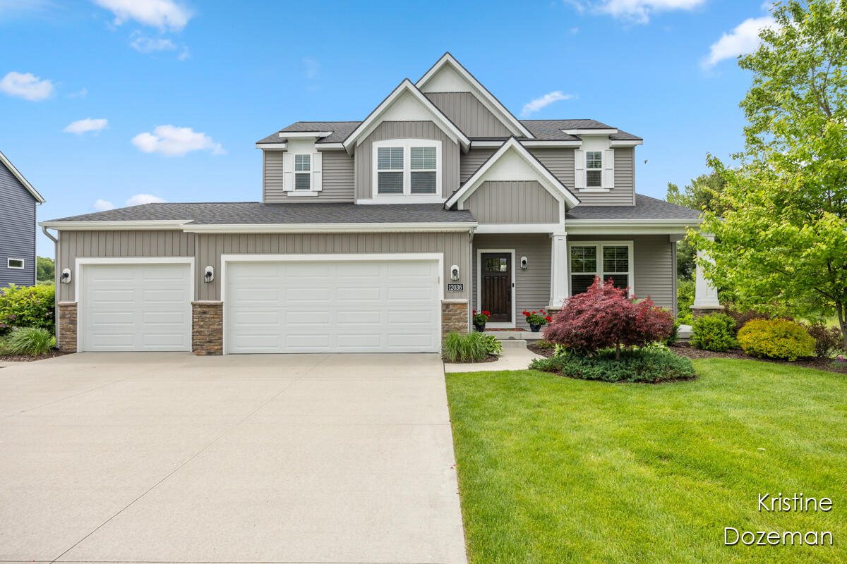 Lowell, Michigan, 49331, United States, 5 Bedrooms Bedrooms, ,4 BathroomsBathrooms,Residential,For Sale,1848158