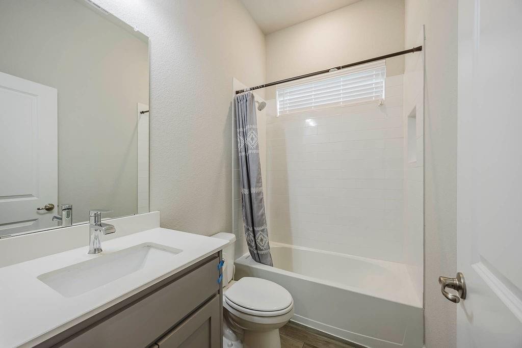 Hickory Creek, Texas, 75065, United States, 5 Bedrooms Bedrooms, ,4 BathroomsBathrooms,Residential,For Sale,1923307