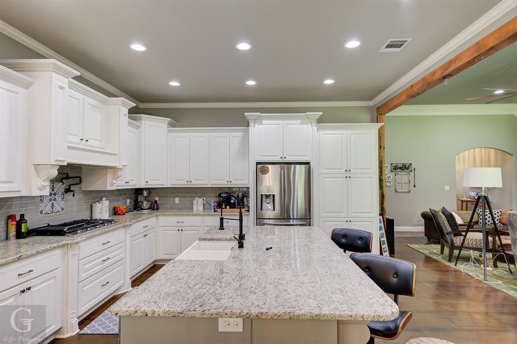 Shreveport, Louisiana, 71129, United States, 4 Bedrooms Bedrooms, ,4 BathroomsBathrooms,Residential,For Sale,1879517