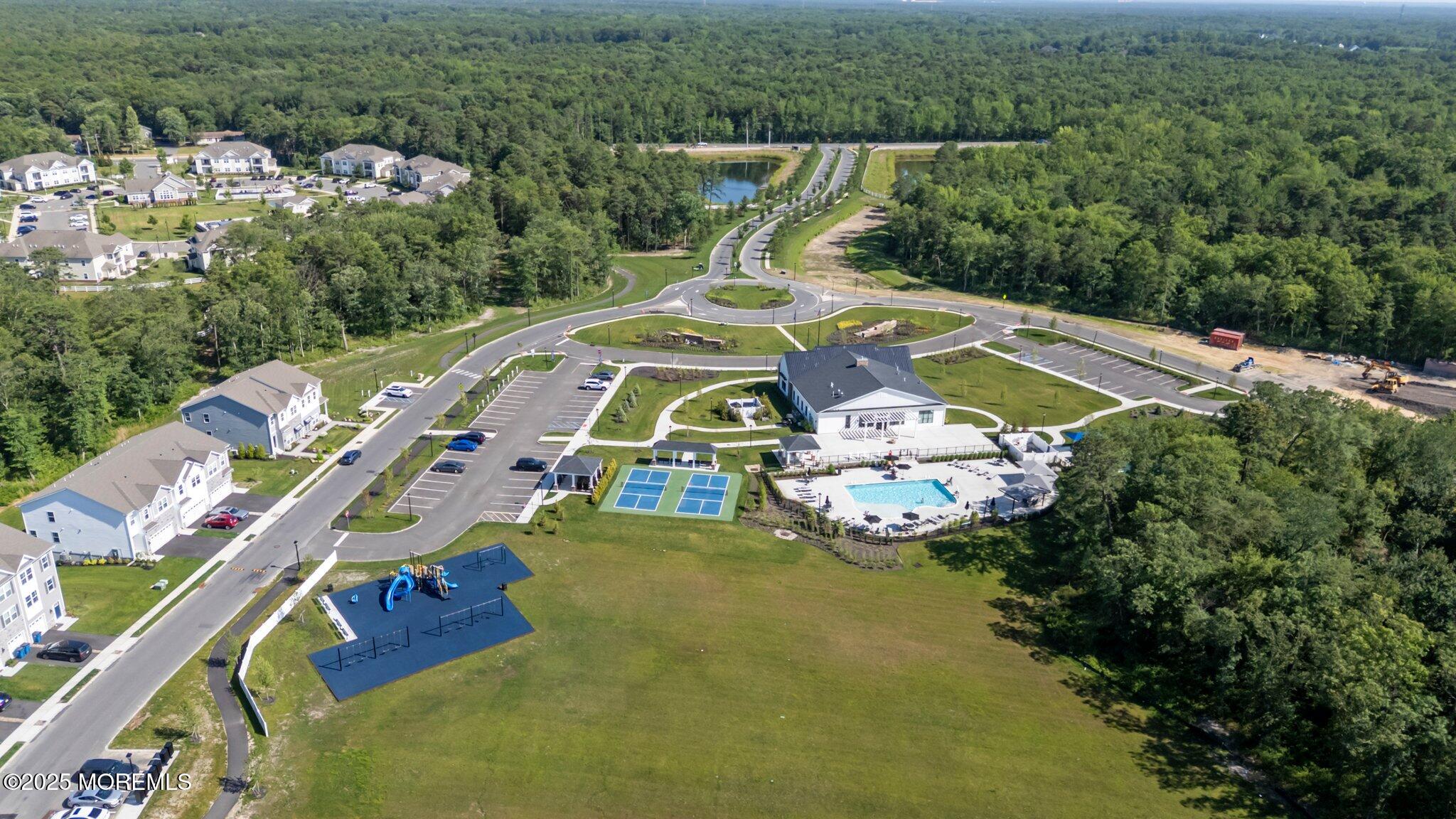 Jackson, New Jersey, 08527, United States, 3 Bedrooms Bedrooms, ,4 BathroomsBathrooms,Residential,For Sale,1979150