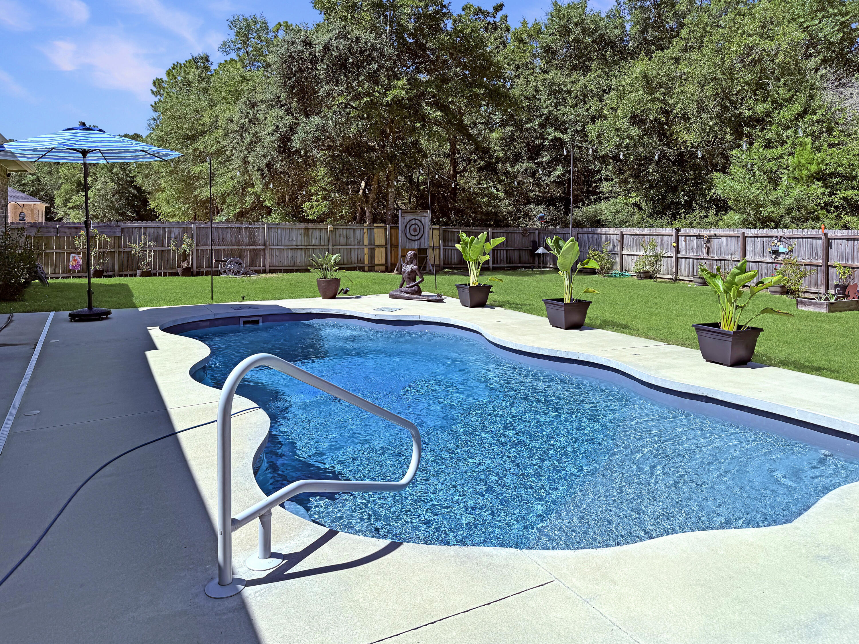Crestview, Florida, 32539, United States, 4 Bedrooms Bedrooms, ,3 BathroomsBathrooms,Residential,For Sale,1903376