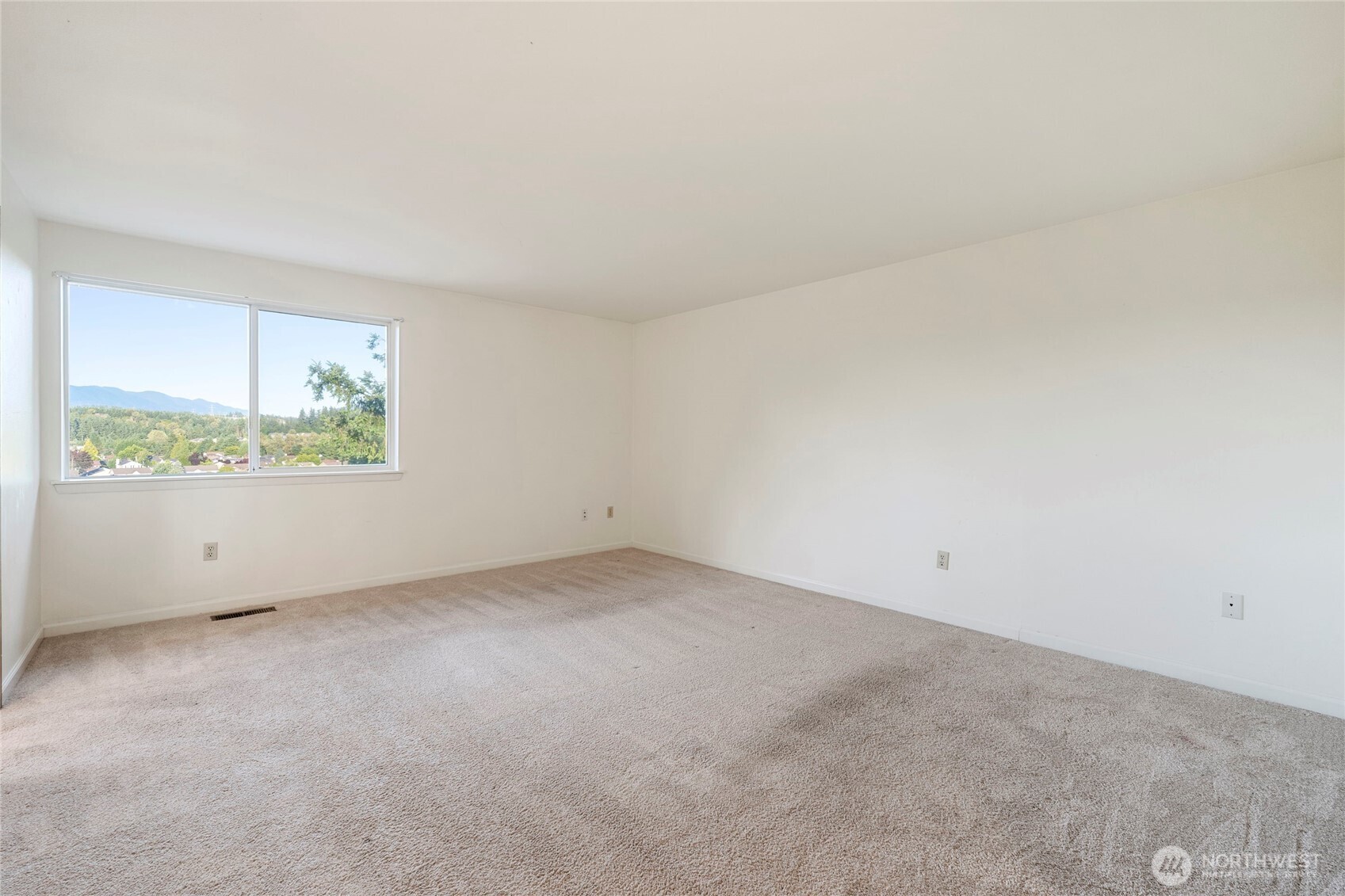 Maple Valley, Washington, 98038, United States, 3 Bedrooms Bedrooms, ,3 BathroomsBathrooms,Residential,For Sale,1891445