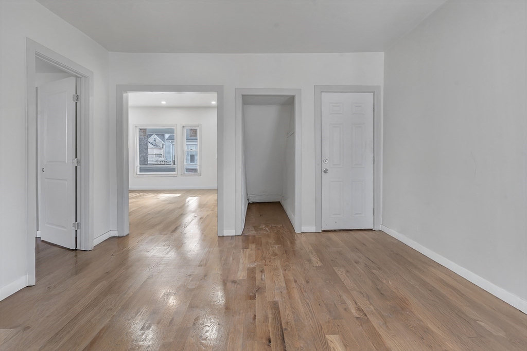 Brockton, Massachusetts, 02301, United States, 4 Bedrooms Bedrooms, ,2 BathroomsBathrooms,Residential,For Sale,2030867