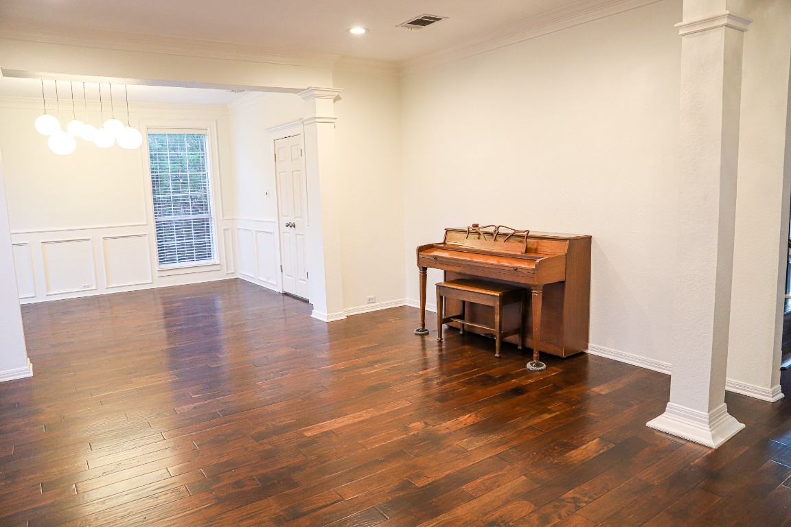 Austin, Texas, 78726, United States, 4 Bedrooms Bedrooms, ,4 BathroomsBathrooms,Residential,For Sale,1918625