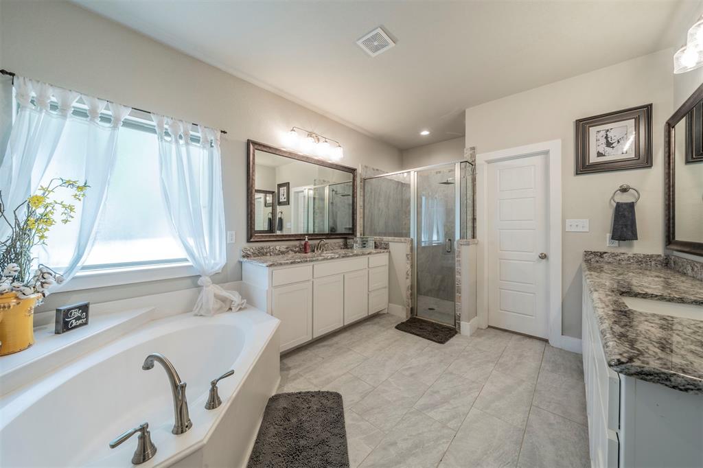 Poolville, Texas, 76487, United States, 4 Bedrooms Bedrooms, ,3 BathroomsBathrooms,Residential,For Sale,1944917