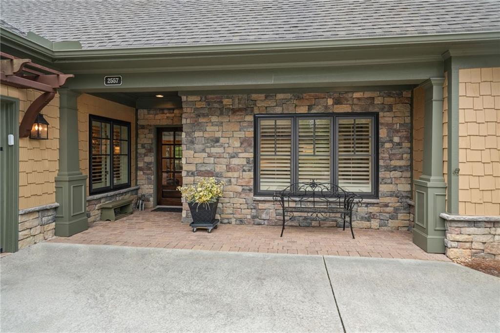 Cumming, Georgia, 30041, United States, 3 Bedrooms Bedrooms, ,2 BathroomsBathrooms,Residential,For Sale,1931073
