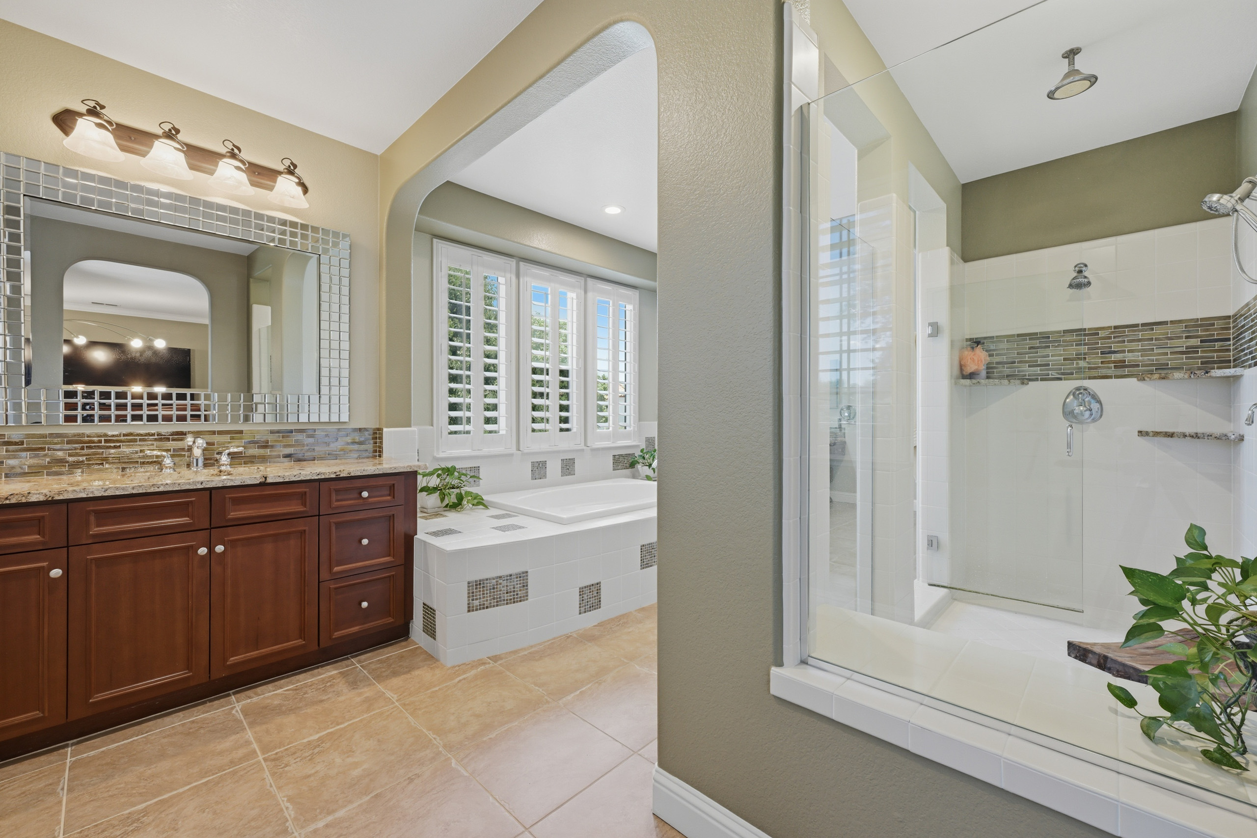  9425 Pinehurst Drive, Roseville, CA 95747 - 物件實景