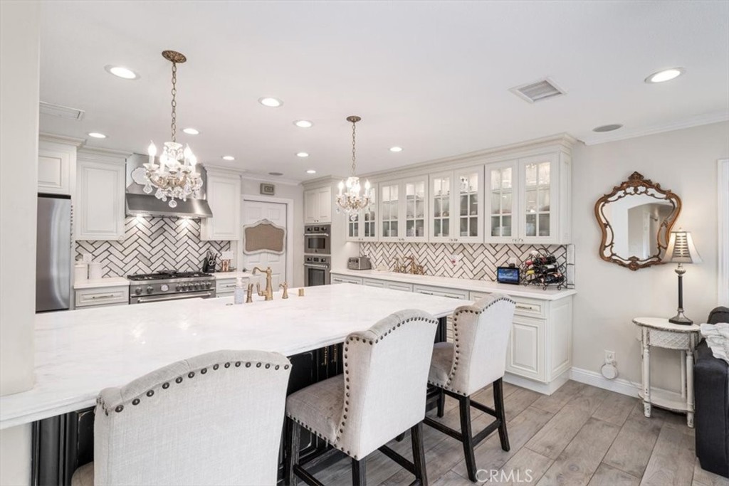 Huntington Beach, California, 92649, United States, 5 Bedrooms Bedrooms, ,2 BathroomsBathrooms,Residential,For Sale,2000830