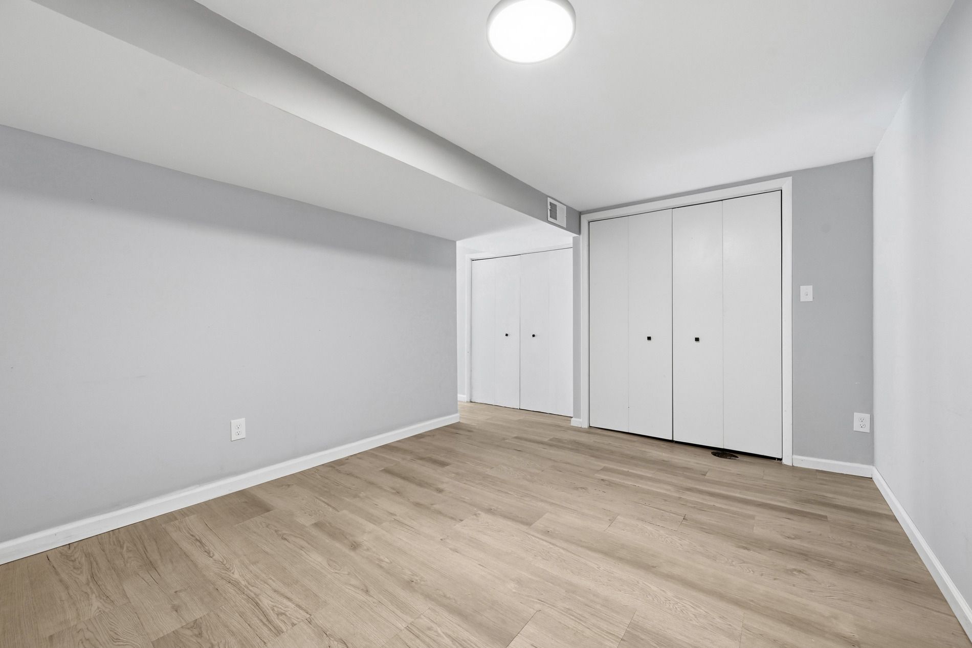  907 Camelot Drive, Pittsburgh, PA 15237 - 物件實景
