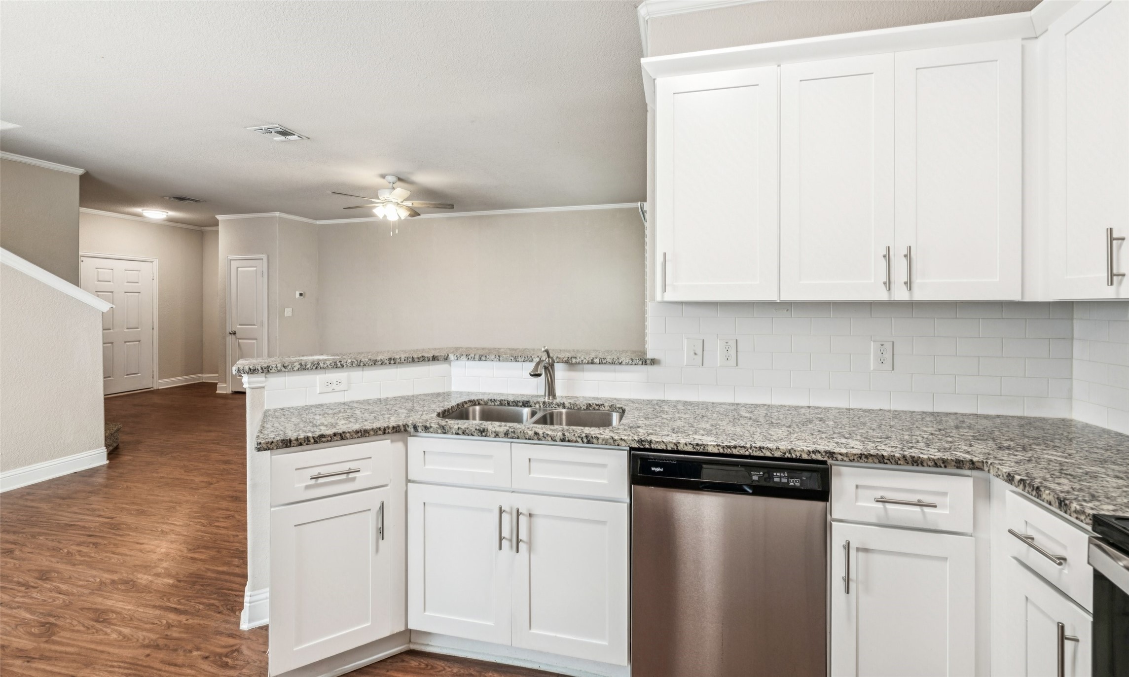 Little Elm, Texas, 75068, United States, 6 Bedrooms Bedrooms, ,6 BathroomsBathrooms,Residential,For Sale,1941965