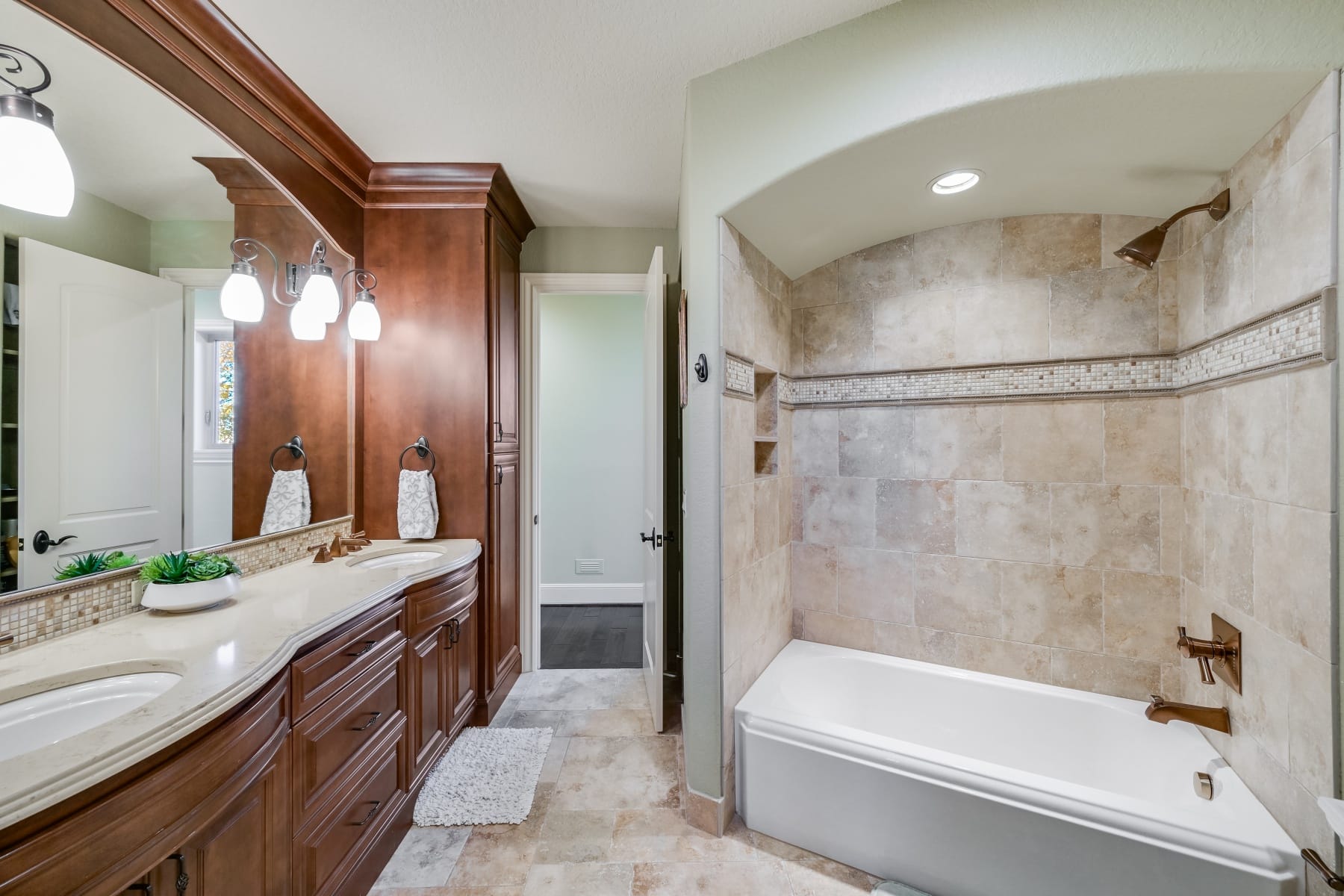  2348 NW Pinnacle DR Portland, OR 97229 - 物件實景