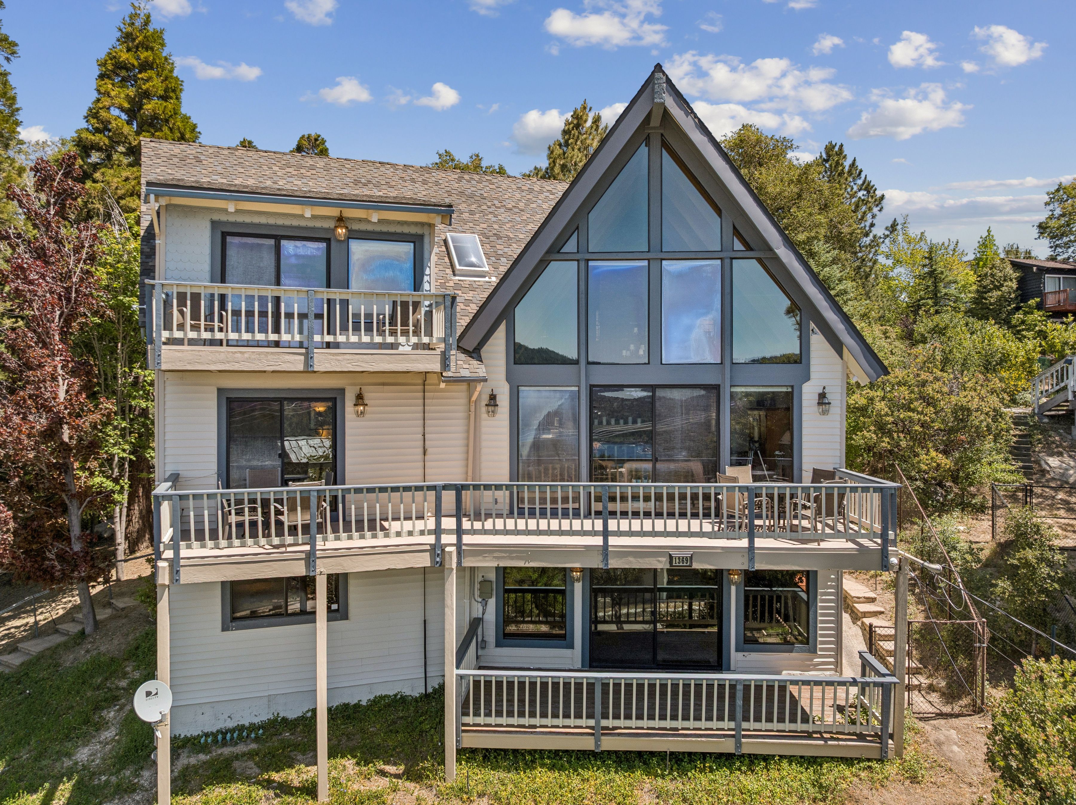  1369 Yellowstone Drive, Lake Arrowhead, CA 92352 - 物件實景