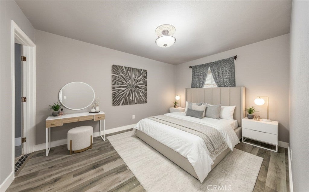 Redlands, California, 92374, United States, 5 Bedrooms Bedrooms, ,1 BathroomBathrooms,Residential,For Sale,2005223