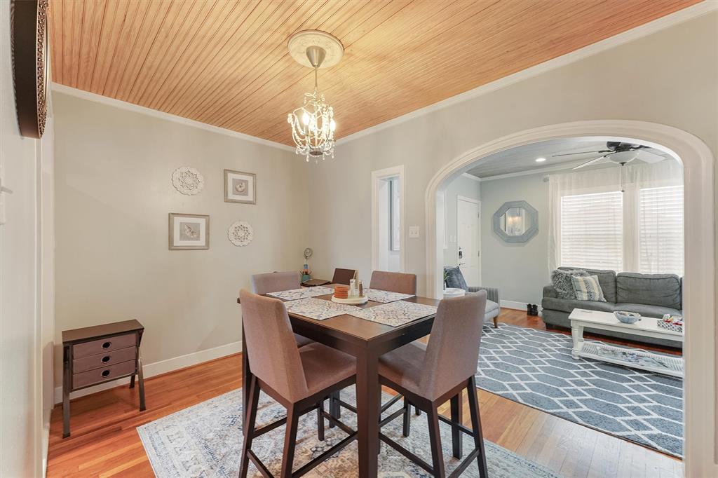 403 W Polk Street, Houston, Texas, 77019, United States, ,Residential,For Sale,403 W Polk Street,1554768