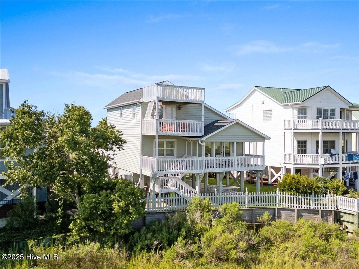 Sunset Beach, North Carolina, 28468, United States, 3 Bedrooms Bedrooms, ,2 BathroomsBathrooms,Residential,For Sale,1895297