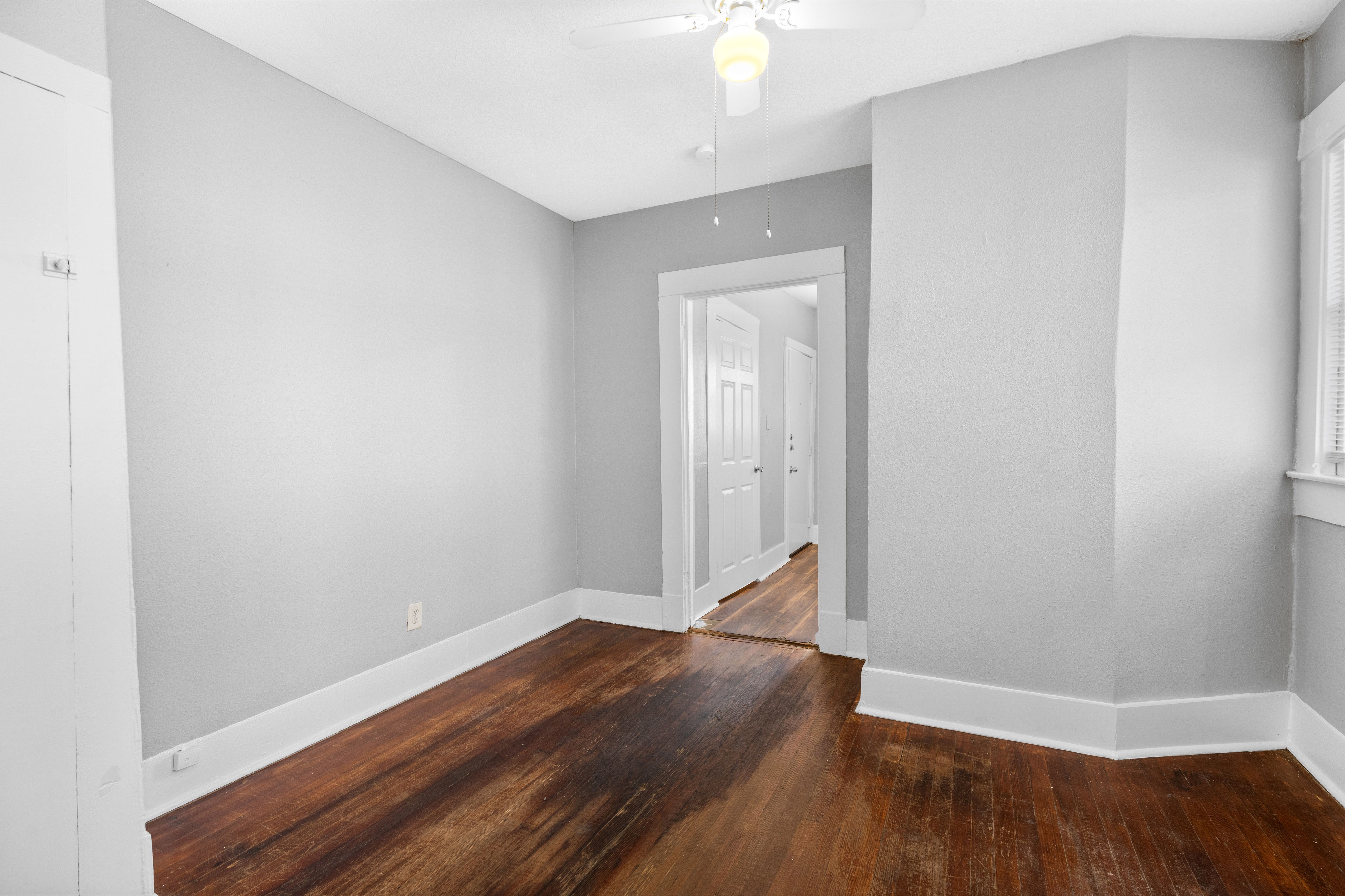  Exceptional 4-Plex Opportunity - 物件實景