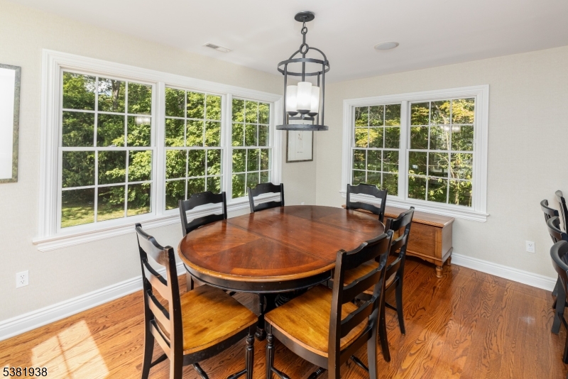 Chatham Boro, New Jersey, 07928, United States, 4 Bedrooms Bedrooms, ,3 BathroomsBathrooms,Residential,For Sale,1941071