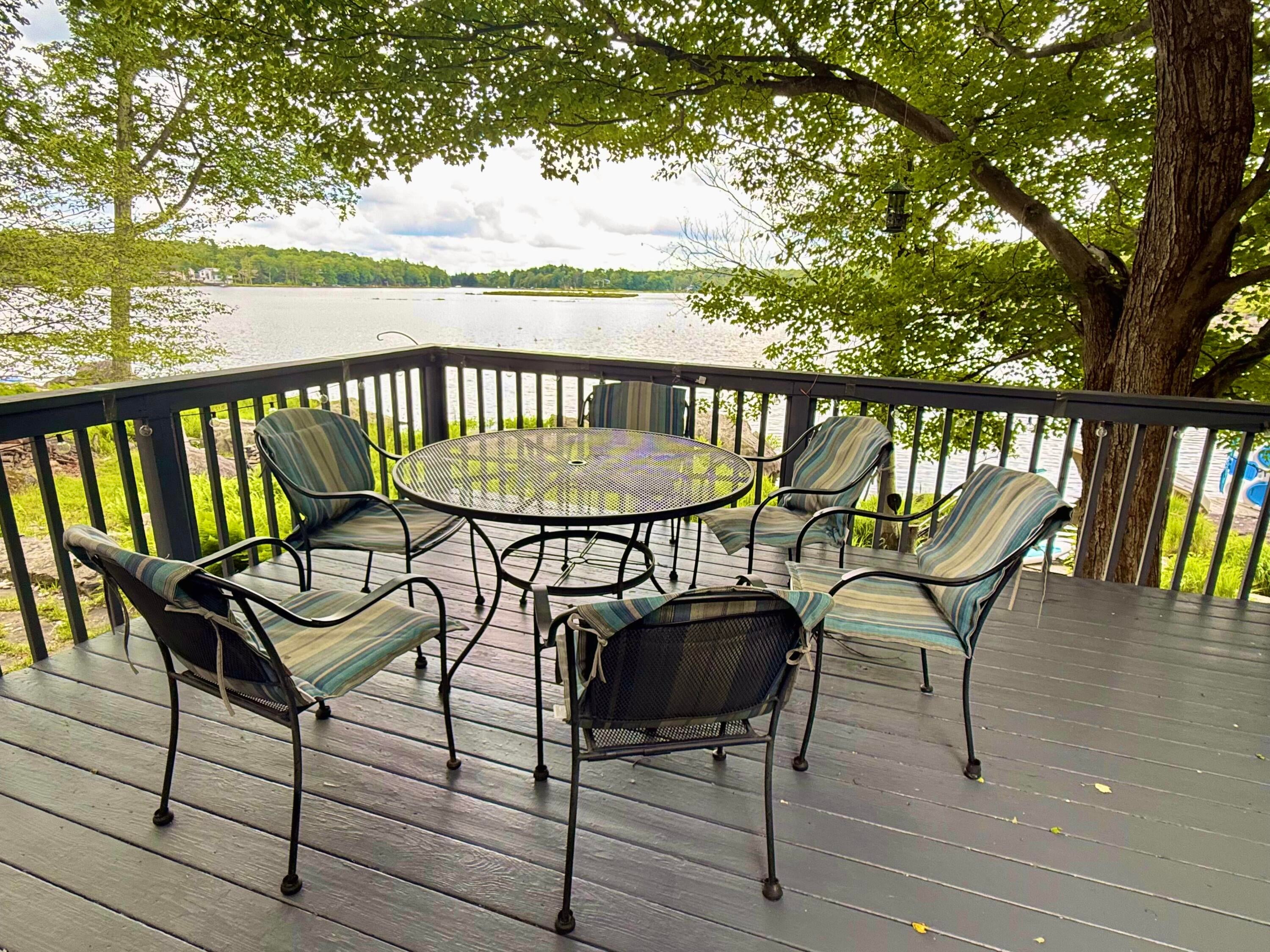 Tobyhanna, Pennsylvania, 18466, United States, 3 Bedrooms Bedrooms, ,3 BathroomsBathrooms,Residential,For Sale,2005283