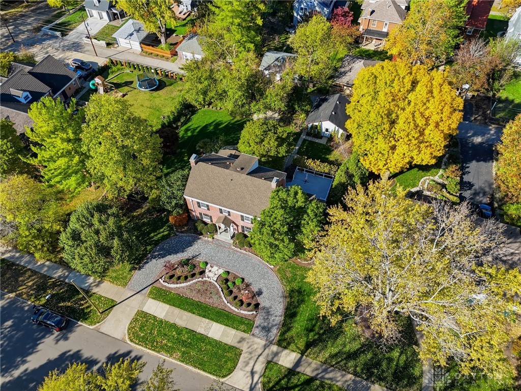 Oakwood, Ohio, 45409, United States, 4 Bedrooms Bedrooms, ,3 BathroomsBathrooms,Residential,For Sale,1987886