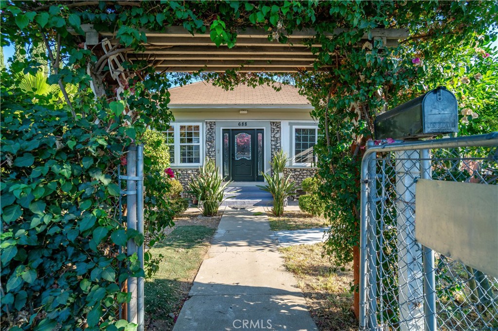 Pomona, California, 91766, United States, 4 Bedrooms Bedrooms, ,2 BathroomsBathrooms,Residential,For Sale,1899999