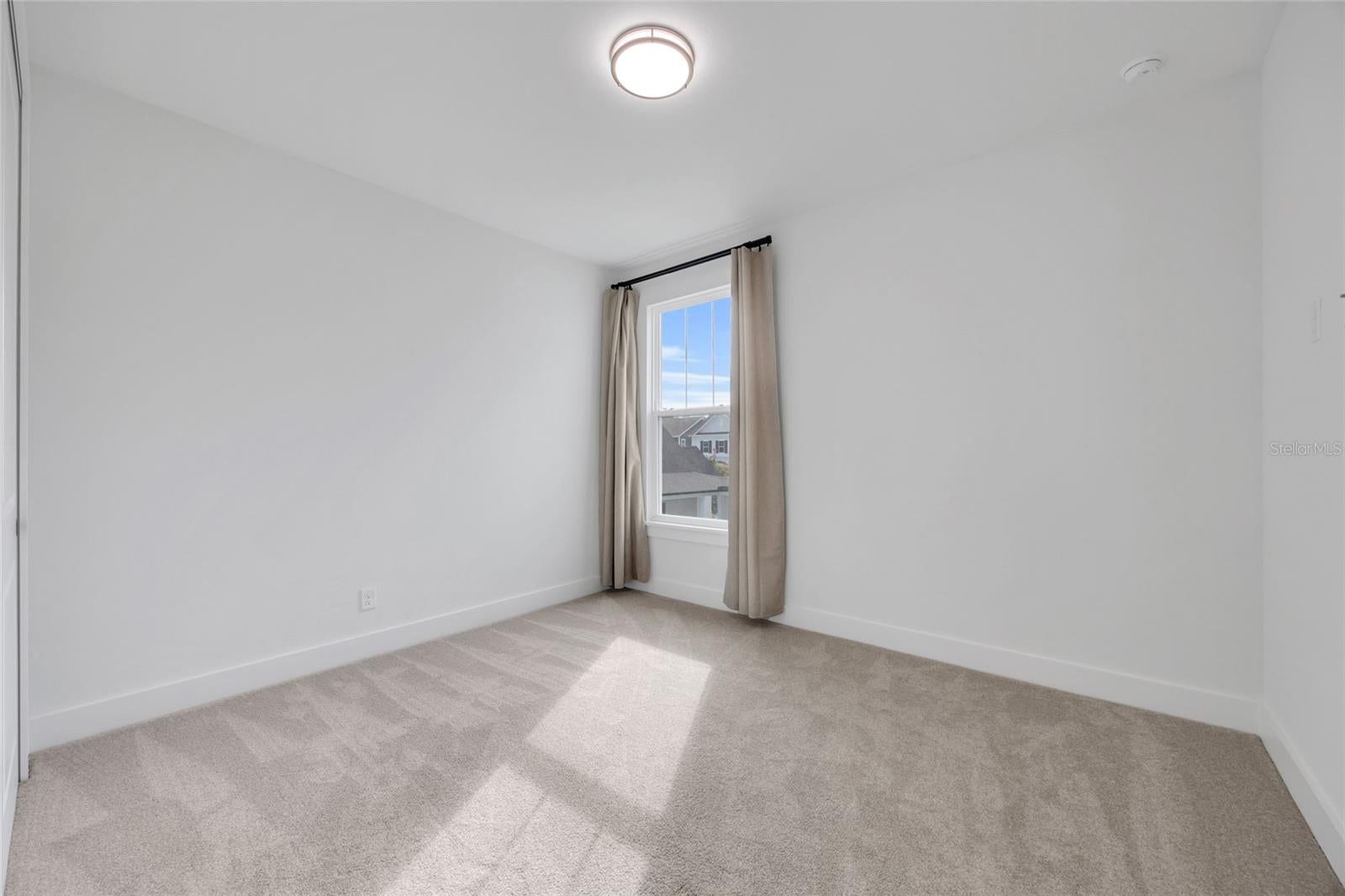 WINTER GARDEN, Florida, 34787, United States, 4 Bedrooms Bedrooms, ,4 BathroomsBathrooms,Residential,For Sale,2014519