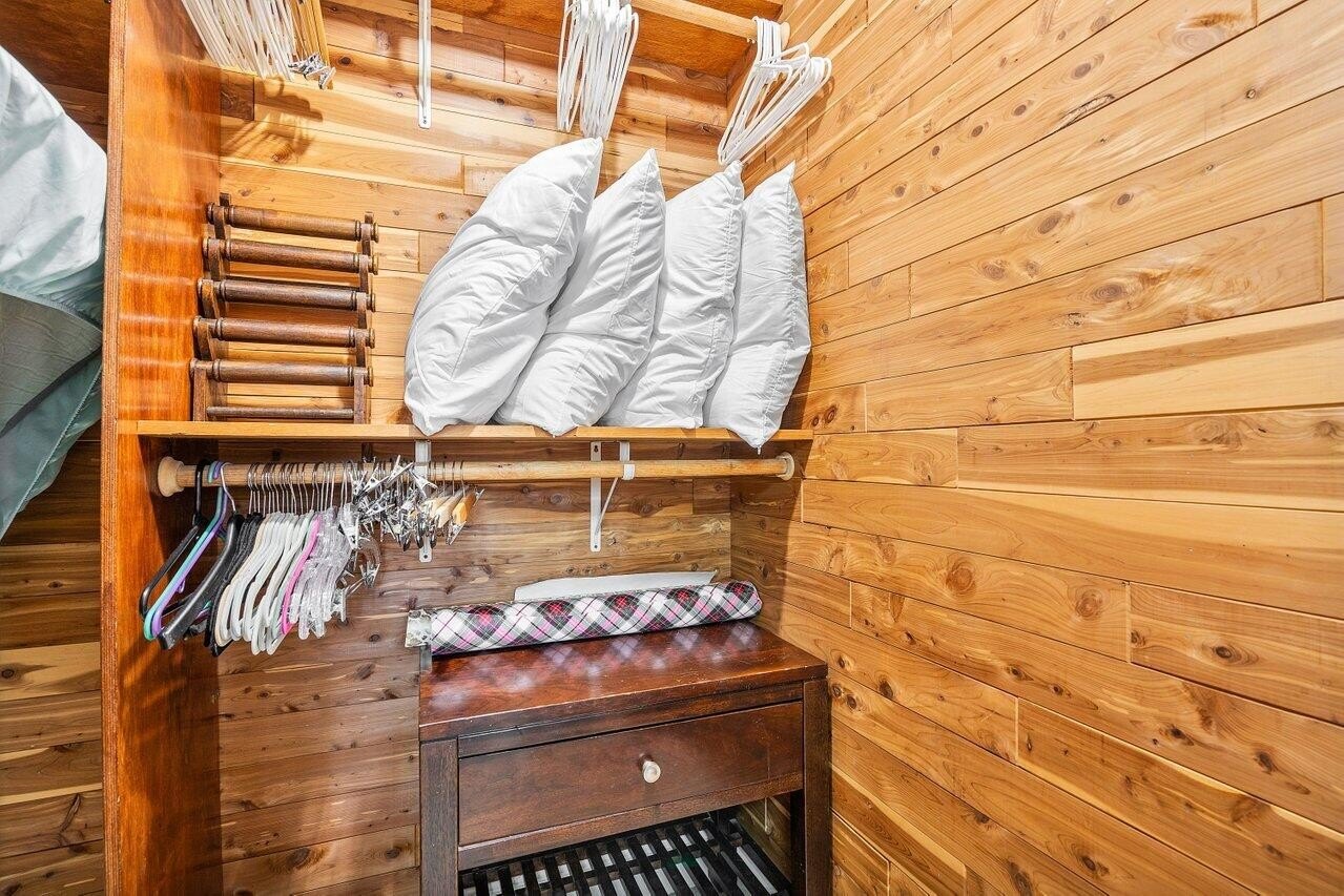 Pompano Beach, Florida, 33060, United States, 3 Bedrooms Bedrooms, ,2 BathroomsBathrooms,Residential,For Sale,1973845