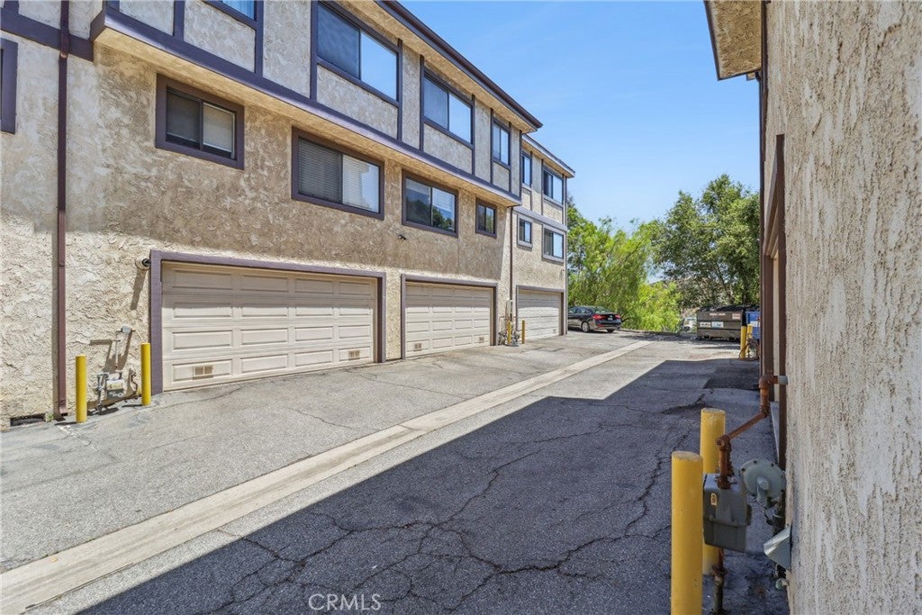Los Angeles, California, 90041, United States, 3 Bedrooms Bedrooms, ,3 BathroomsBathrooms,Residential,For Sale,1882423
