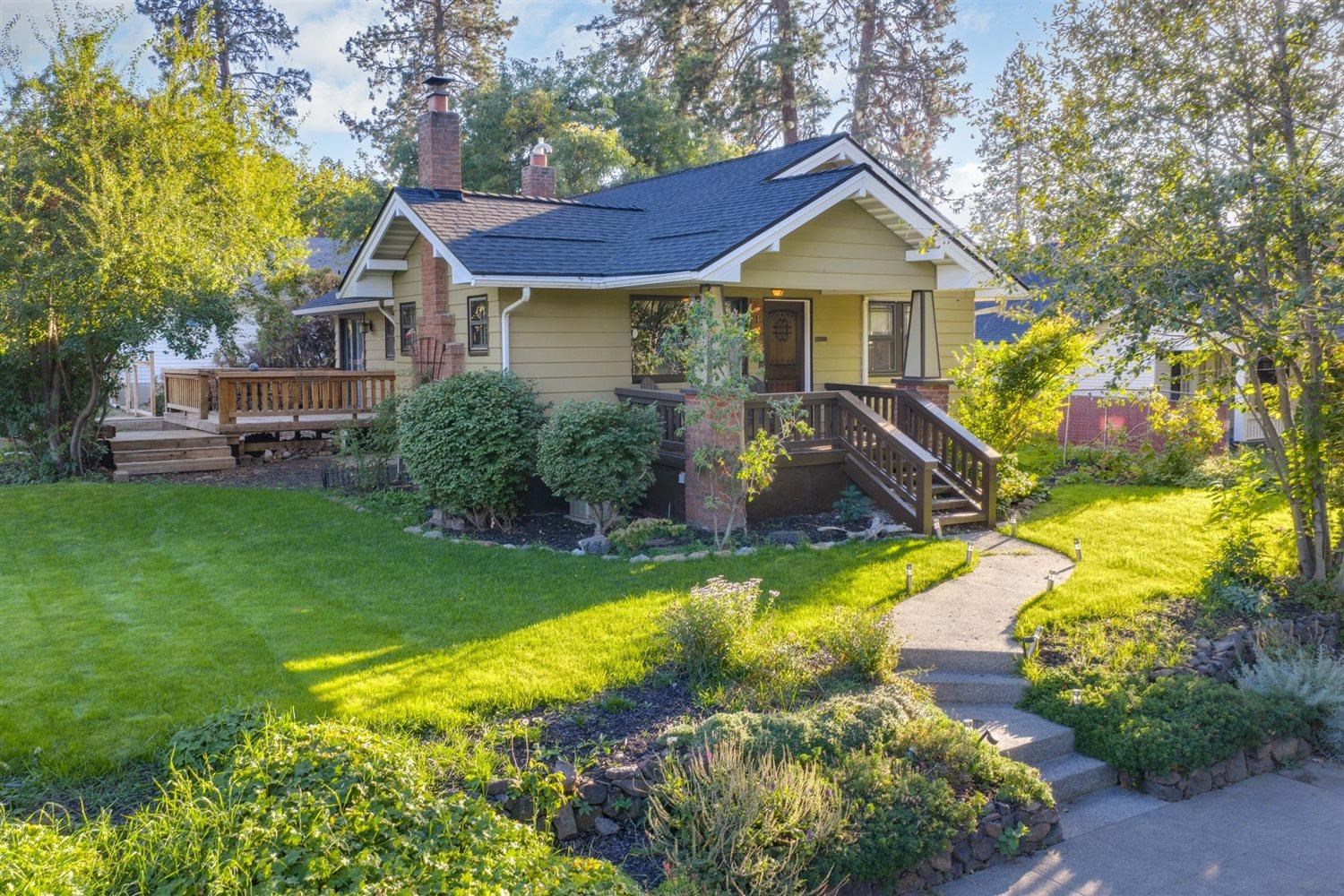 Spokane, Washington, 99203, United States, 3 Bedrooms Bedrooms, ,2 BathroomsBathrooms,Residential,For Sale,2001834