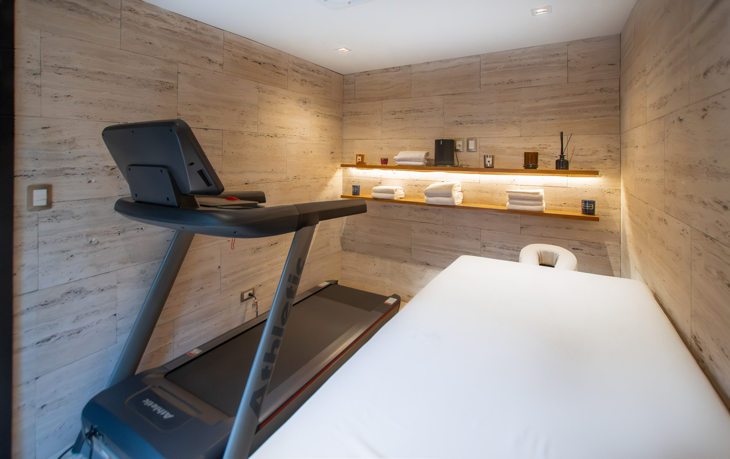  Exclusive Fully Furnished 4-Bedroom En-Suite Residence - 物件實景