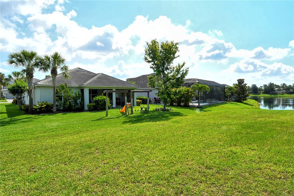 Bradenton, Florida, 34211, United States, 3 Bedrooms Bedrooms, ,2 BathroomsBathrooms,Residential,For Sale,1829078