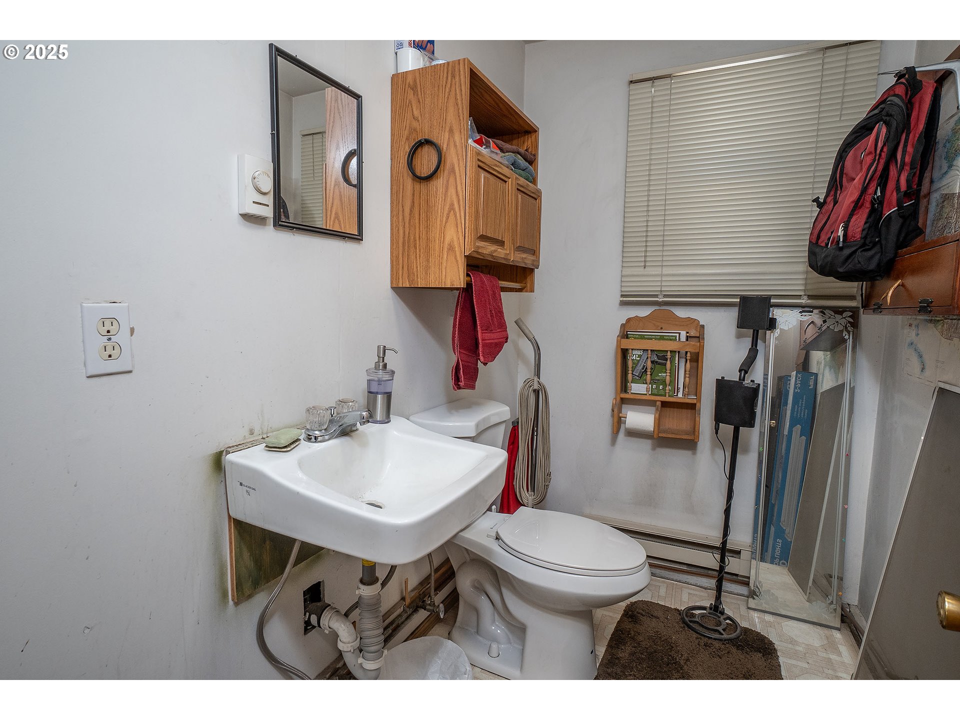 Terrebonne, Oregon, 97760, United States, 3 Bedrooms Bedrooms, ,2 BathroomsBathrooms,Residential,For Sale,1960646