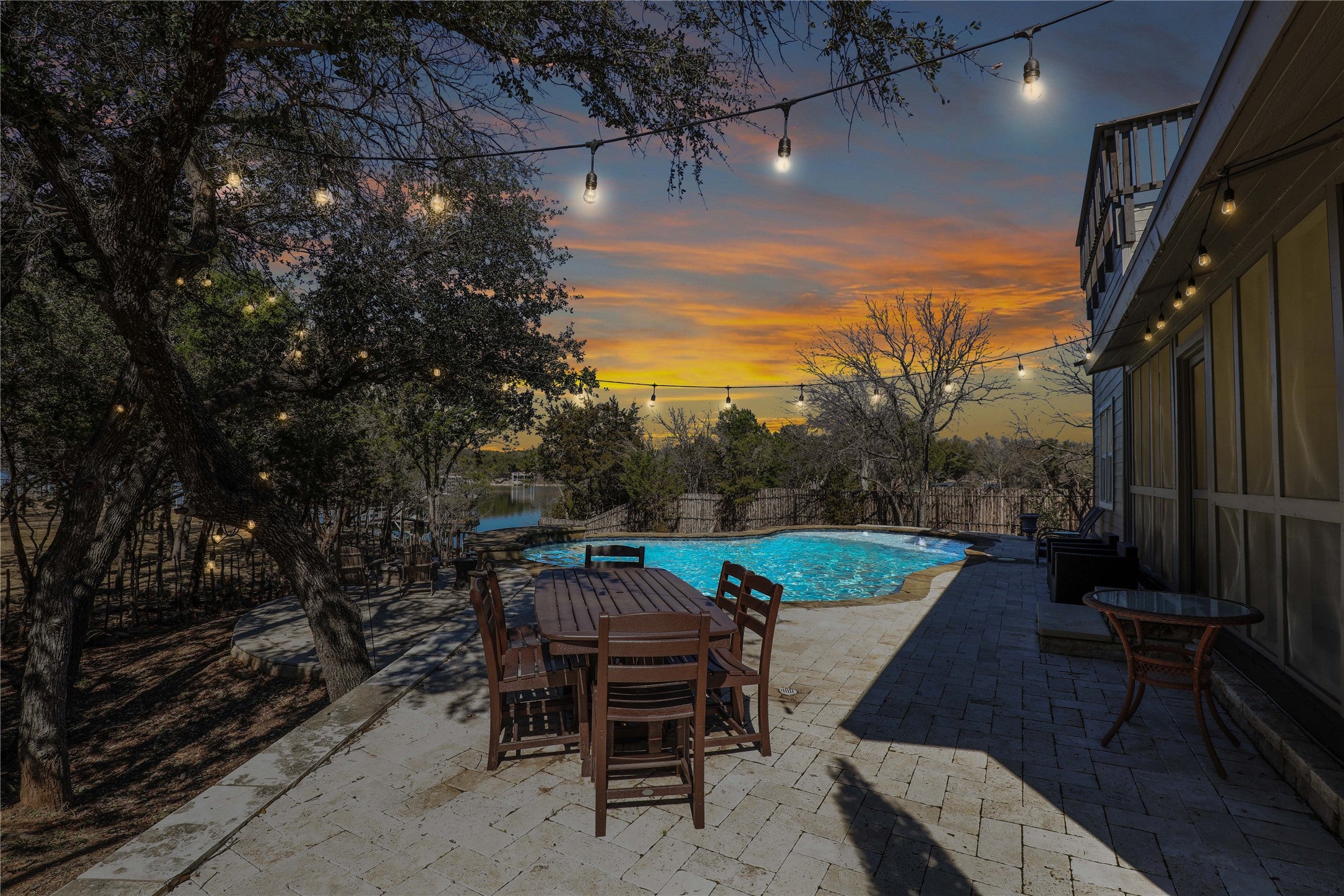 Possum Kingdom Lake, Texas, 76450, United States, 5 Bedrooms Bedrooms, ,3 BathroomsBathrooms,Residential,For Sale,2049060