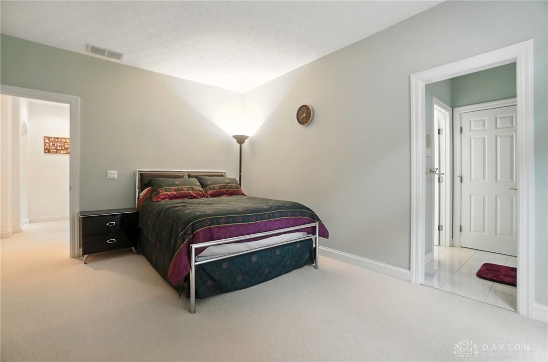 Xenia, Ohio, 45385, United States, 4 Bedrooms Bedrooms, ,4 BathroomsBathrooms,Residential,For Sale,1941685