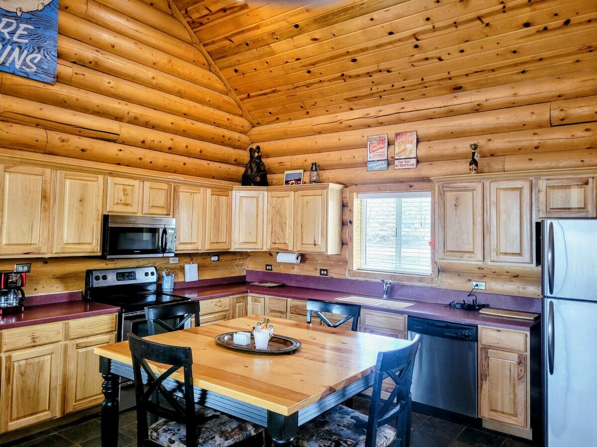 Panguitch Lake, Utah, 84759, United States, 2 Bedrooms Bedrooms, ,Residential,For Sale,1777813