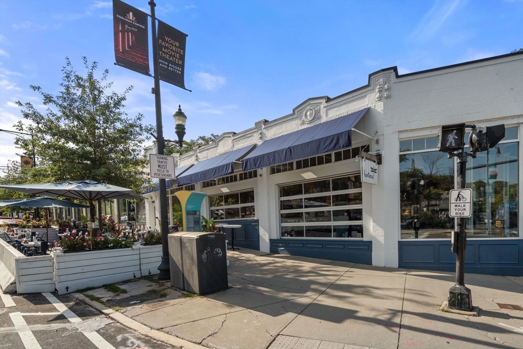 Brookline, Massachusetts, 02446, United States, 3 Bedrooms Bedrooms, ,2 BathroomsBathrooms,Residential,For Sale,1942016