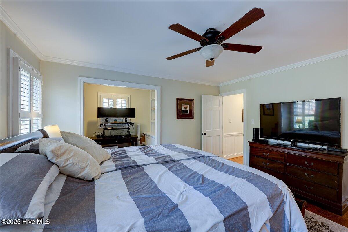 Trent Woods, North Carolina, 28562, United States, 4 Bedrooms Bedrooms, ,3 BathroomsBathrooms,Residential,For Sale,1997785