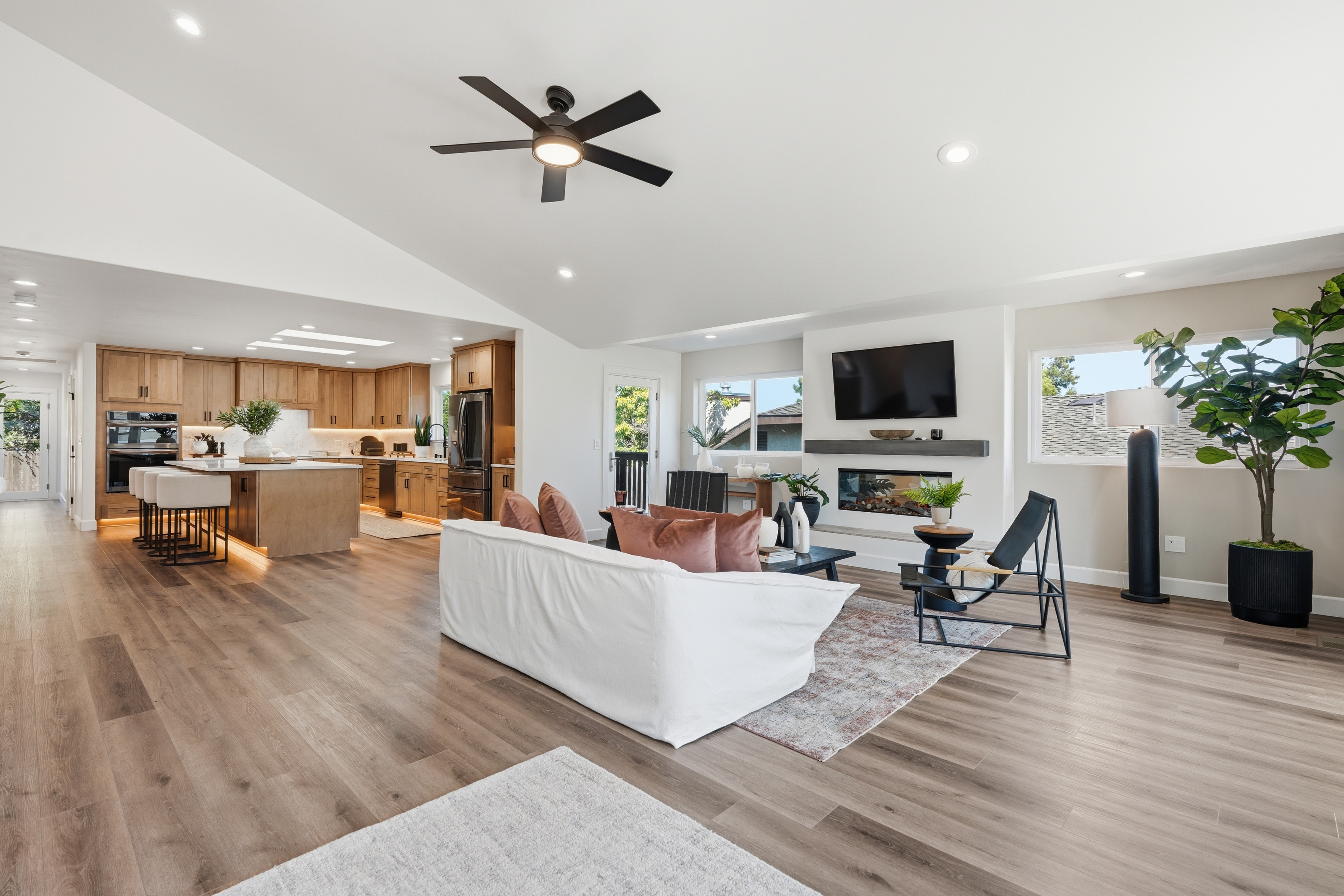  1040 Capistrano Court, San Luis Obispo, CA 93405 - 物件實景