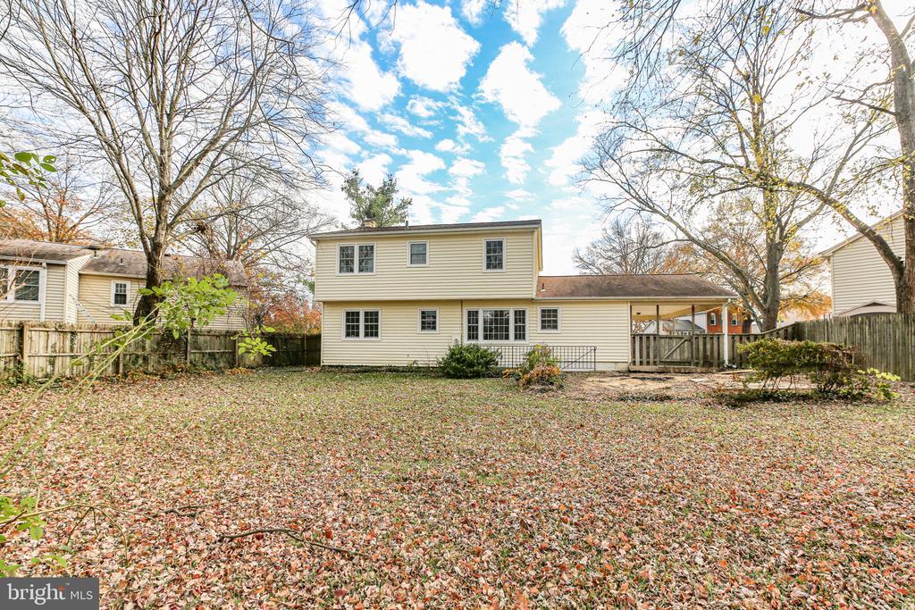 Springfield, Virginia, 22153, United States, 4 Bedrooms Bedrooms, ,4 BathroomsBathrooms,Residential,For Sale,1992836