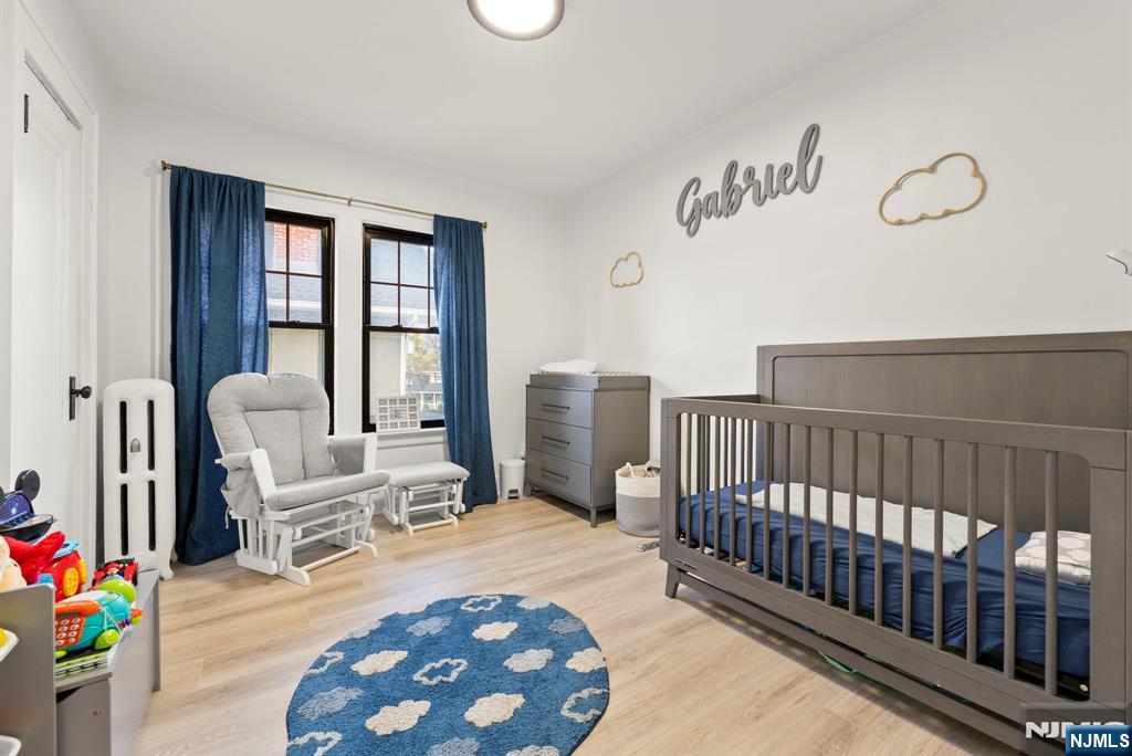 Rutherford, New Jersey, 07070, United States, 4 Bedrooms Bedrooms, ,2 BathroomsBathrooms,Residential,For Sale,1977707