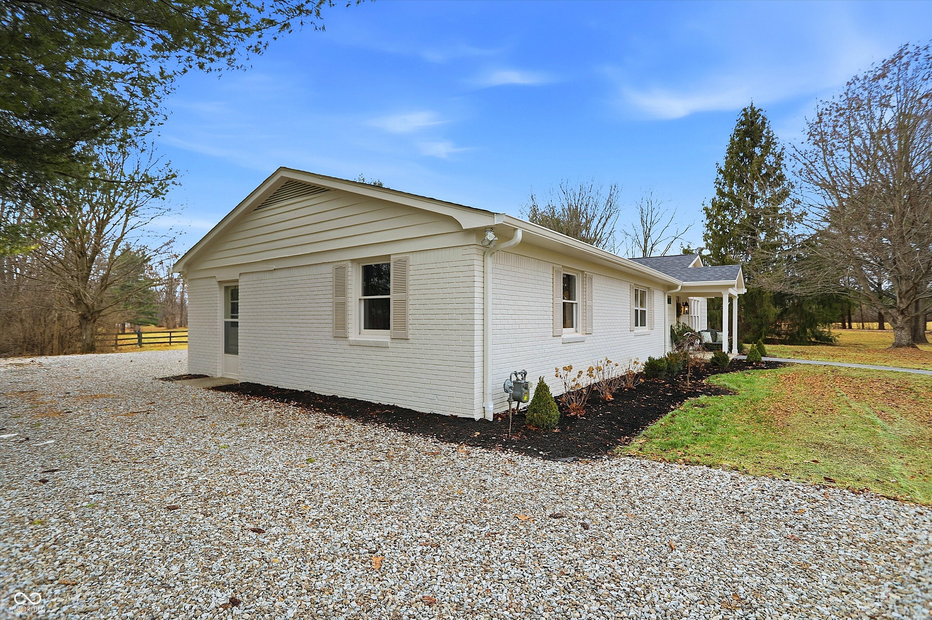 Zionsville, Indiana, 46077, United States, 3 Bedrooms Bedrooms, ,2 BathroomsBathrooms,Residential,For Sale,2008778