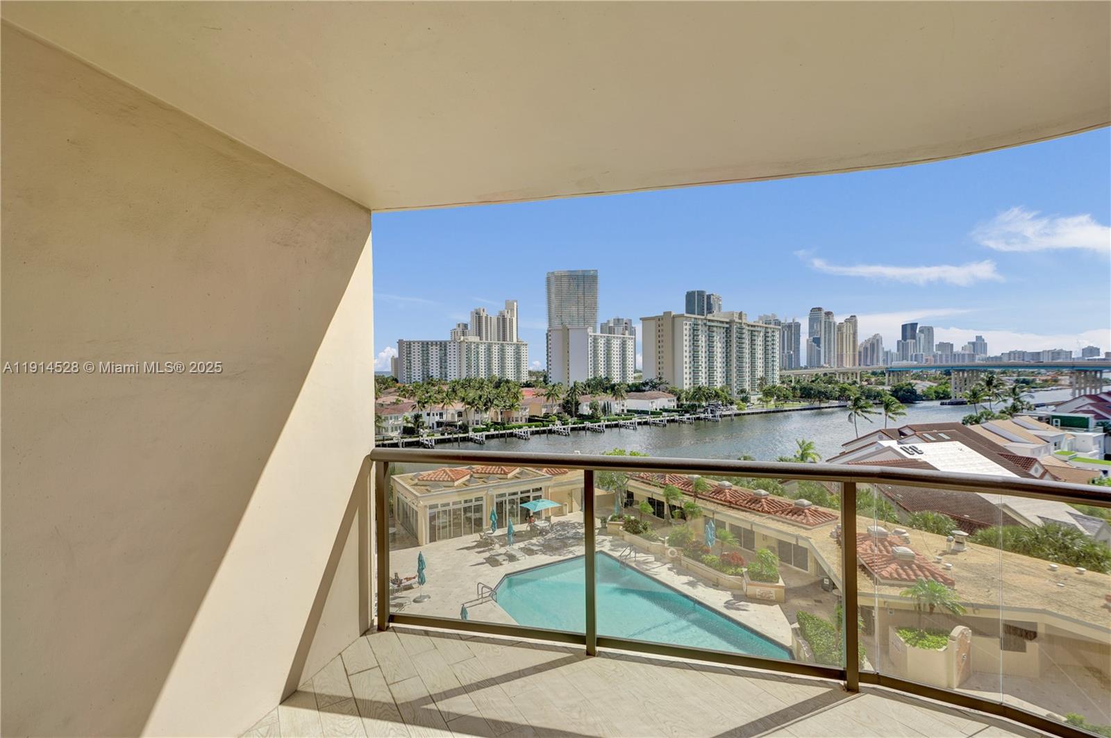 Aventura, Florida, 33180, United States, 2 Bedrooms Bedrooms, ,2 BathroomsBathrooms,Residential,For Sale,1994383
