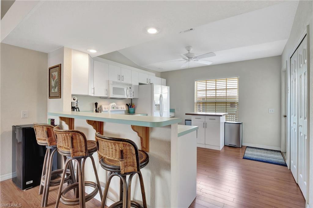 Naples, Florida, 34110, United States, 3 Bedrooms Bedrooms, ,2 BathroomsBathrooms,Residential,For Sale,1958248