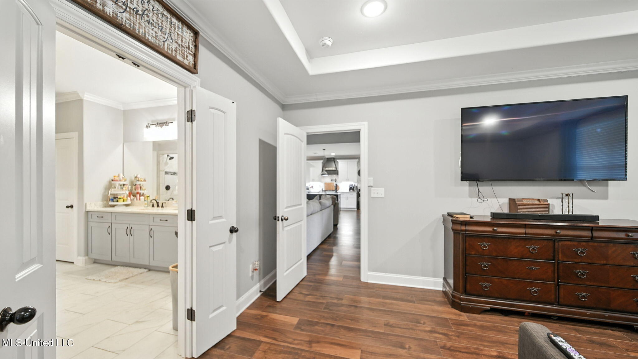 Hernando, Mississippi, 38632, United States, 4 Bedrooms Bedrooms, ,3 BathroomsBathrooms,Residential,For Sale,1978429